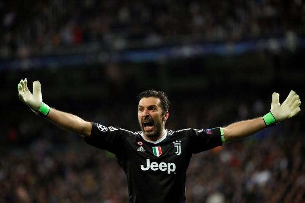 Buffon se despide de la Champions