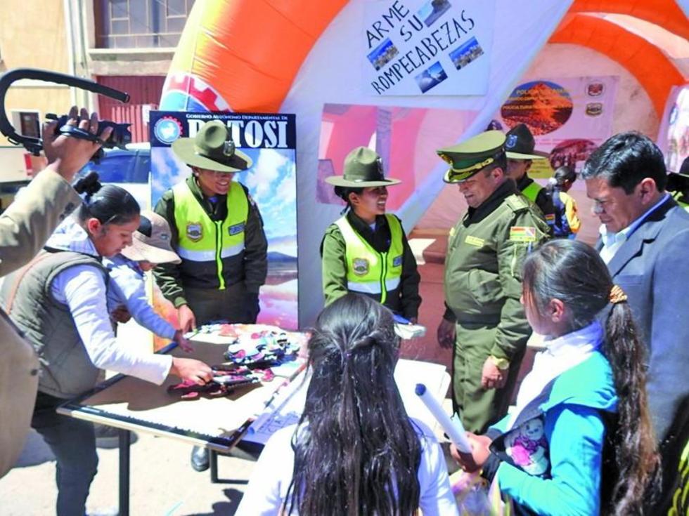 La Policía incidirá en  la seguridad vial para evitar más muertes