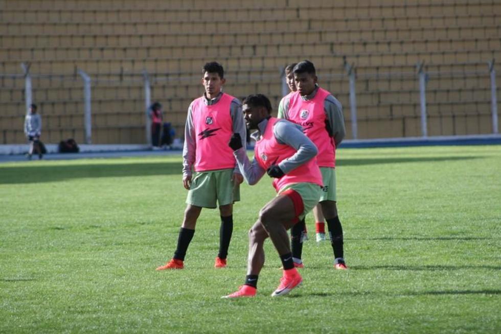 La banda roja tiene a cuatro jugadores en capilla 