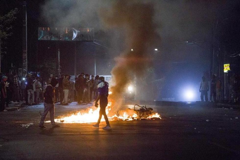 Violencia sigue en Nicaragua y Daniel Ortega ofrece cambios