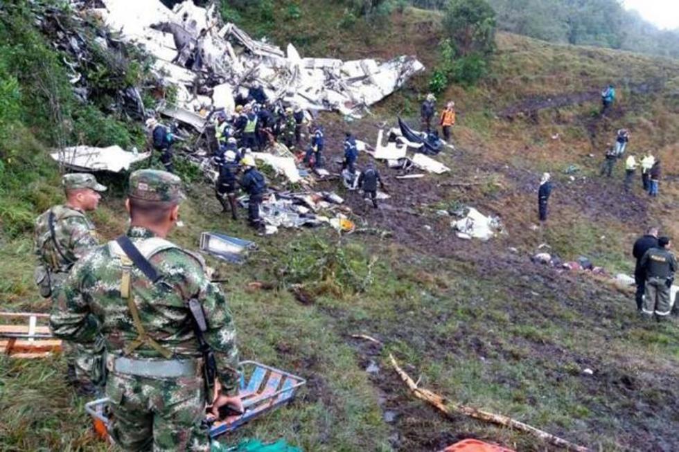 Avión de LaMia se estrelló por la falta de 2.303 kg de combustible