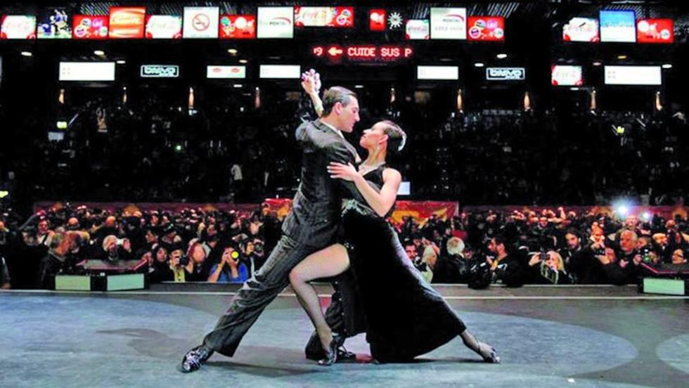 Se inaugura el concurso de tango en Buenos Aires