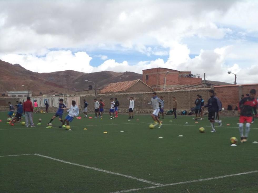La banda roja busca su primera victoria en el torneo de Reservas