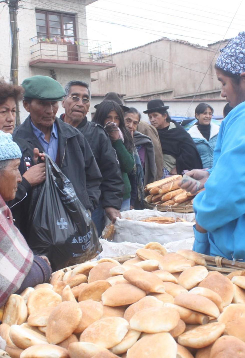 Alcalde: panificadores  tienen utilidades que sobrepasan el 10 %