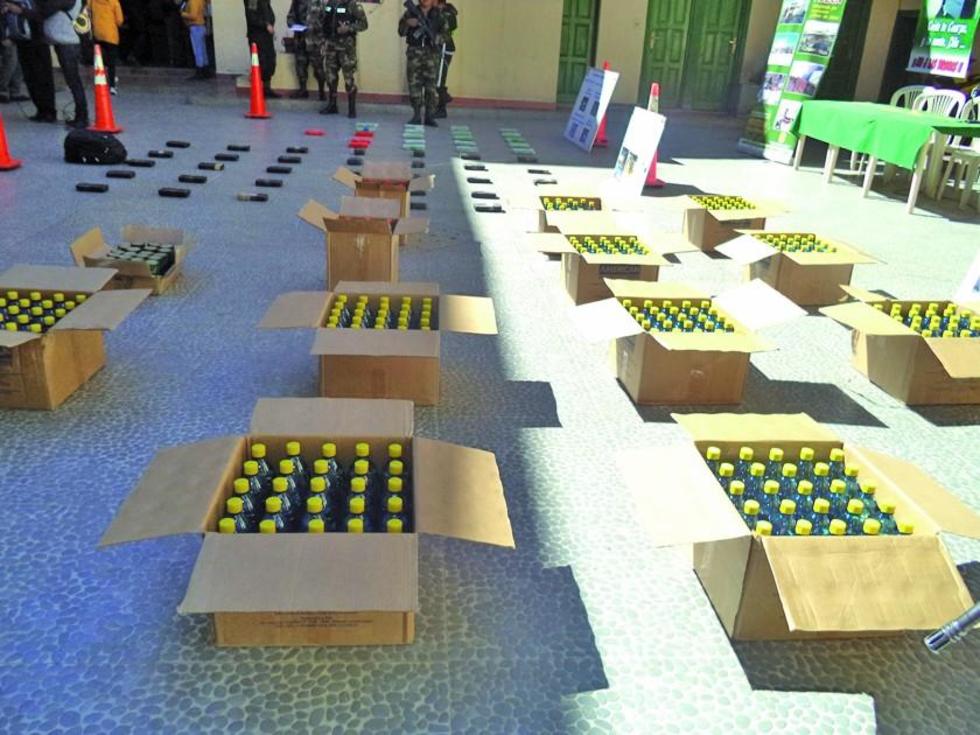 Cinco narcotraficantes pierden droga valuada en 200.000 dólares