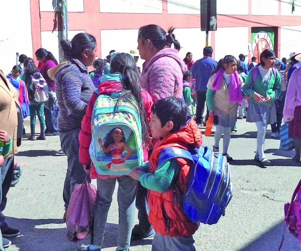 Piden aplicar medidas de salud para evitar expansión de resfríos en escuelas