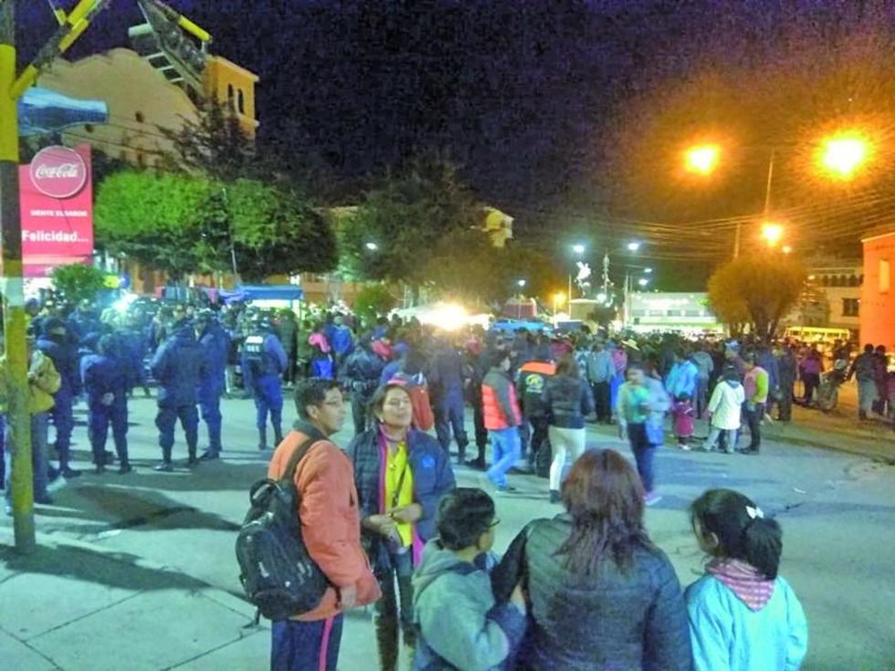 Afirman que no permitirán que plazas sean mercados