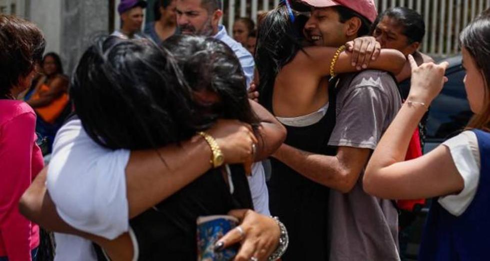 Excarcelan otros 40 presos por violencia política en Venezuela