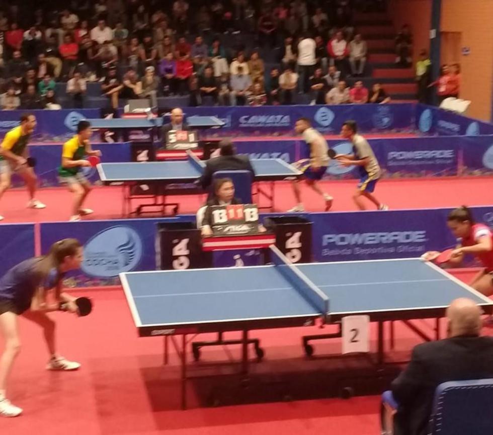 Equipos bolivianos de tenis de mesa debutan con derrotas