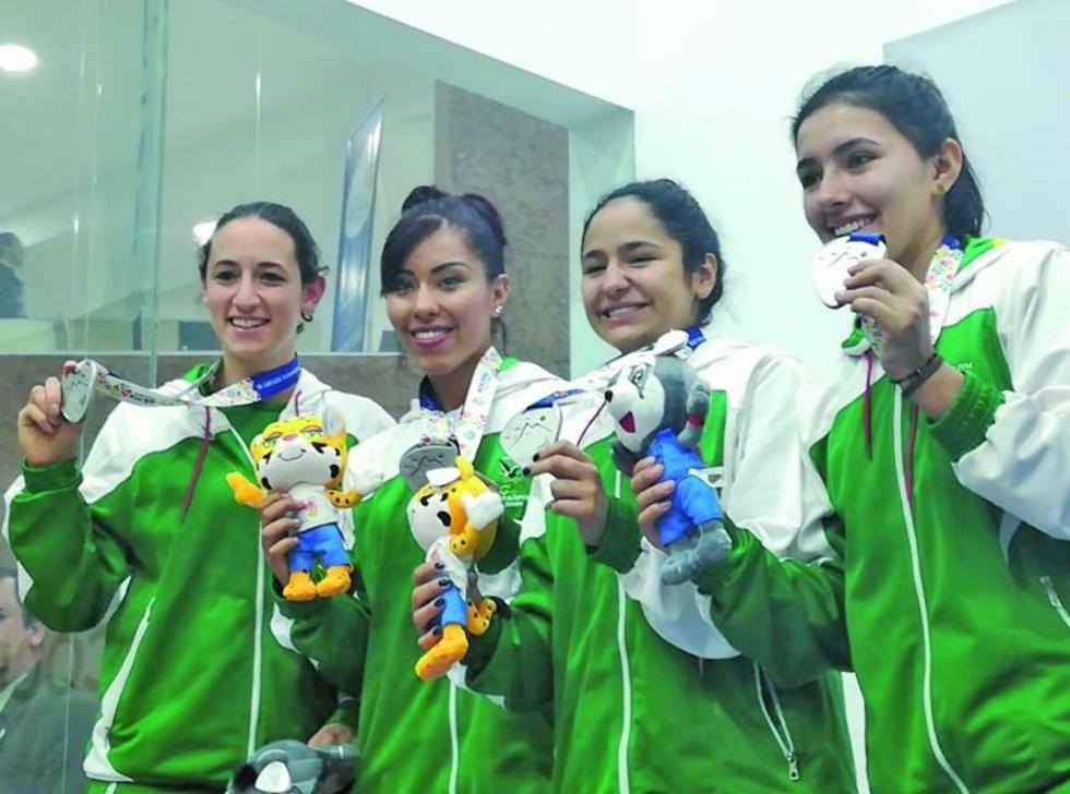 Equipo nacional suma la presea de plata en ráquetbol