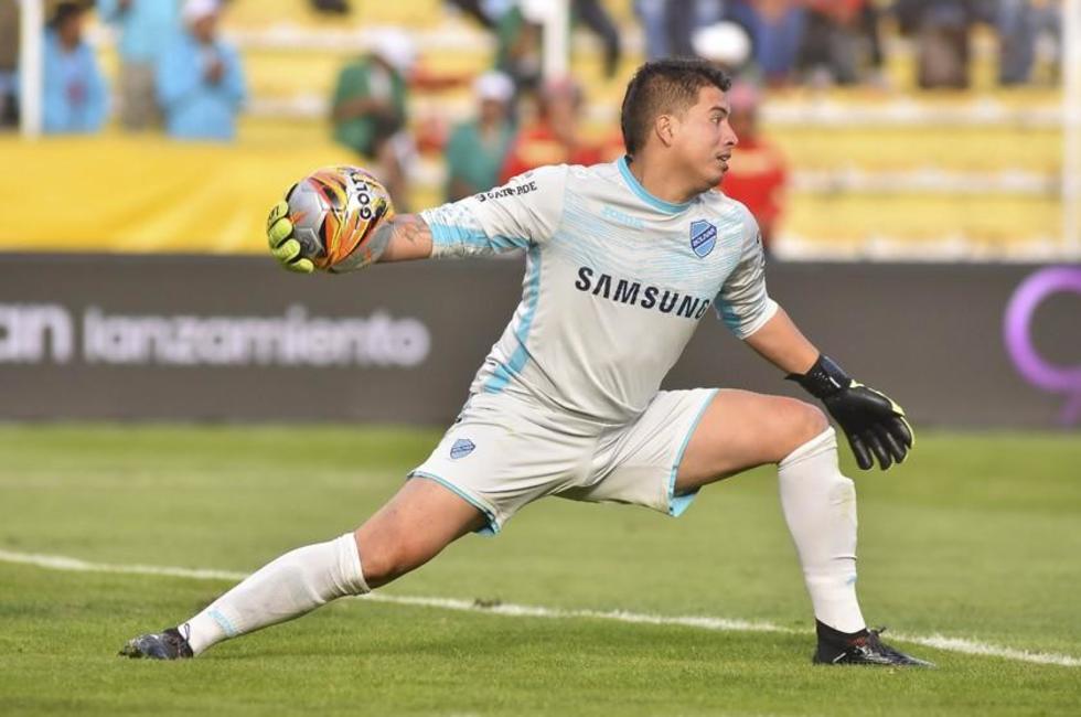 Oriente negocia el regreso del meta Romel Quiñónez