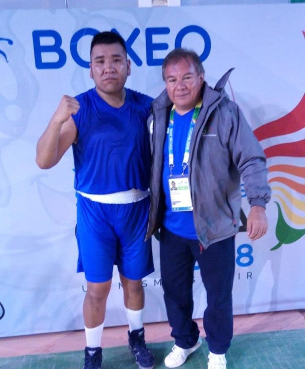 Boliviano Ever Quisbert va por el oro en boxeo en la categoría súper pesados