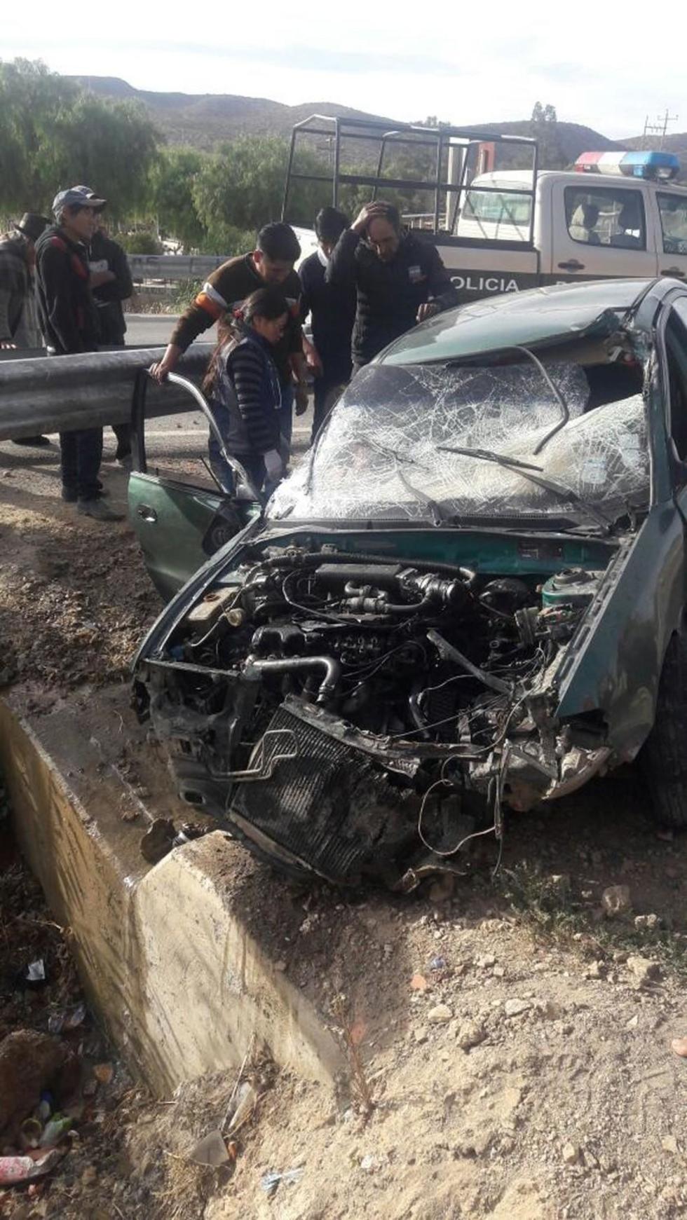 Exceso de velocidad provoca accidente y hay dos heridos