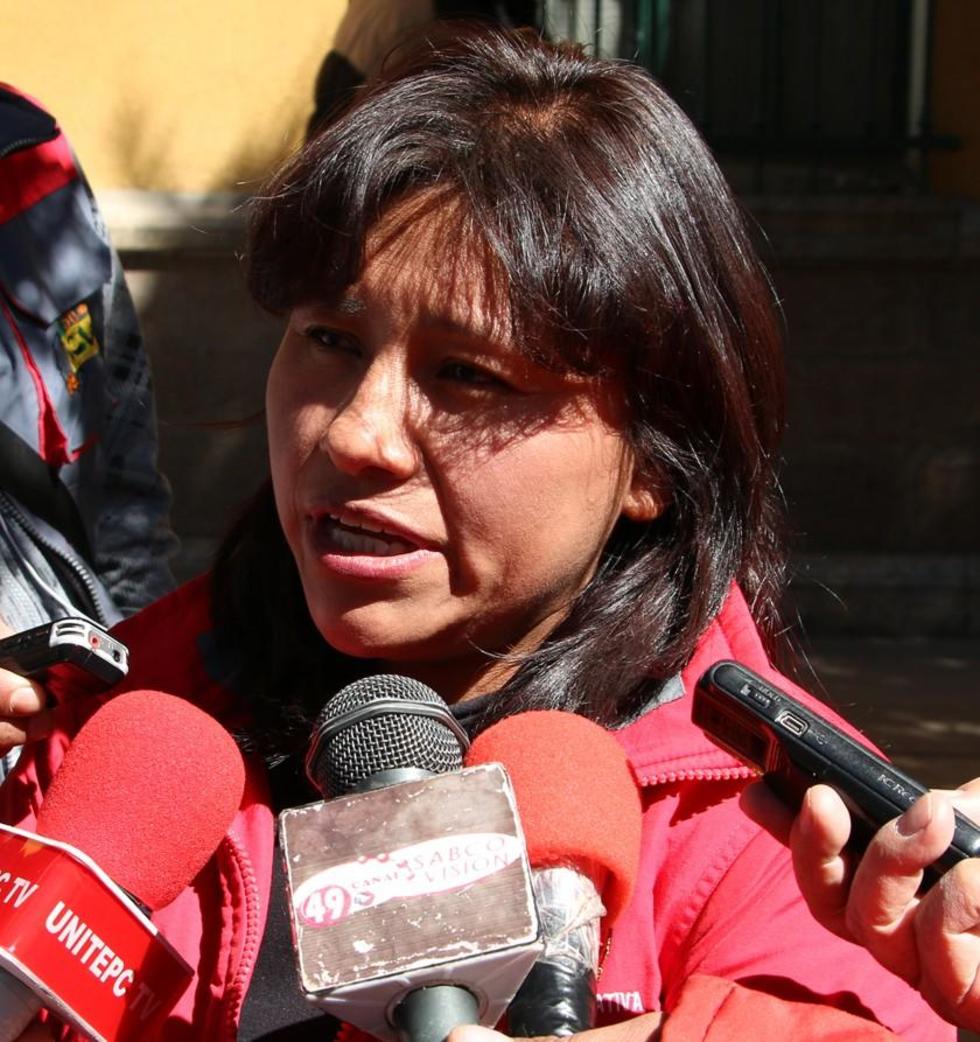 Mujer impide posible rapto de niña de ocho años