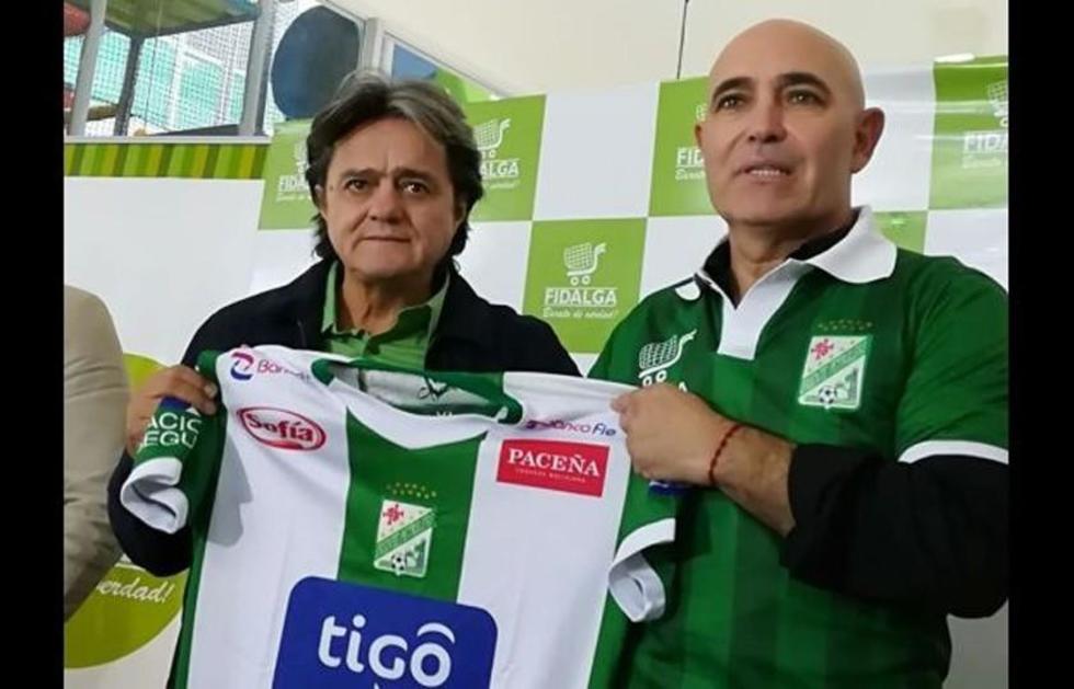 Llop es presentado como nuevo técnico de Oriente Petrolero
