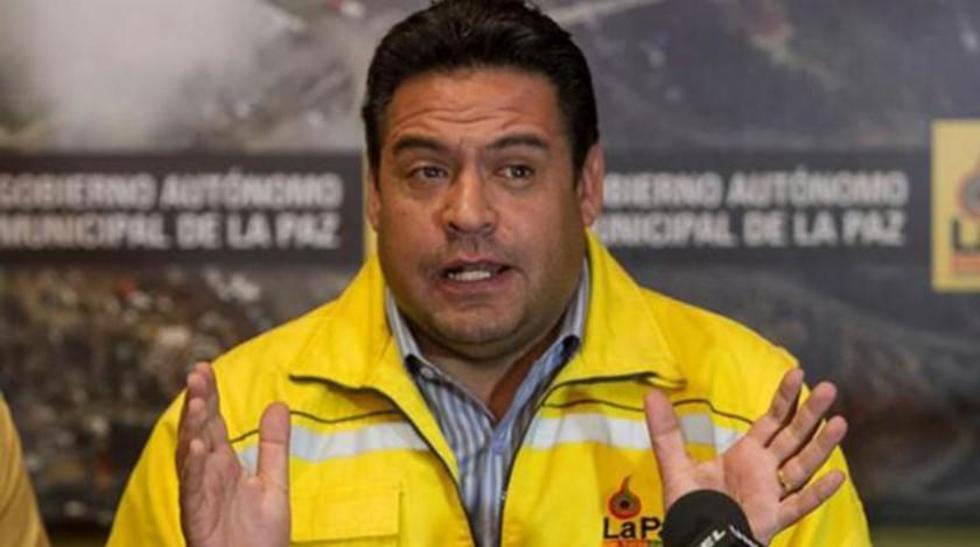 Afirman que alcalde Revilla "muestra las piernas al MAS"