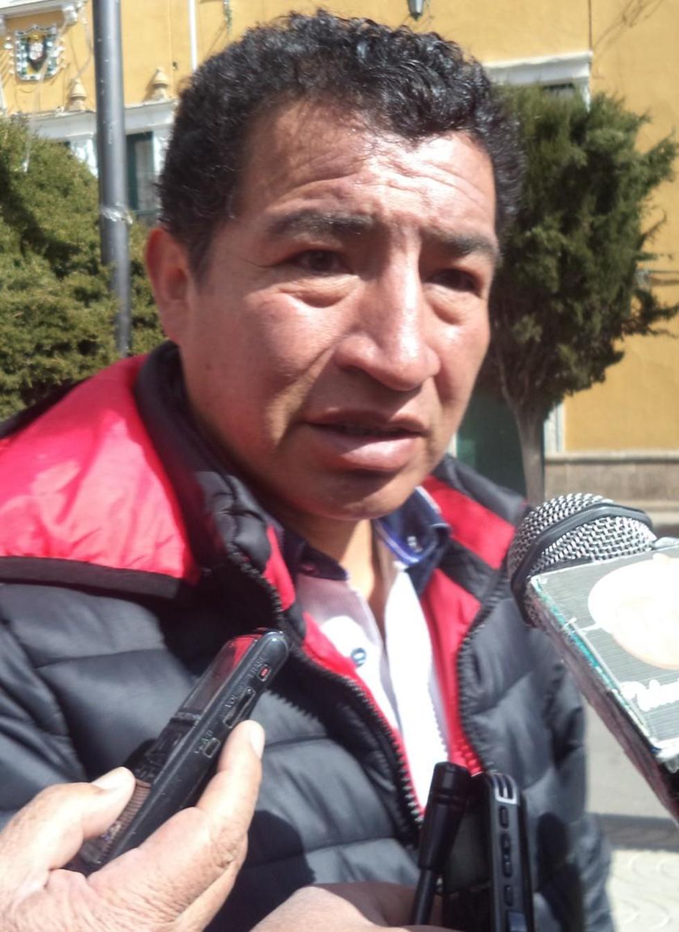 Diputado cuestiona la nómina para acefalías