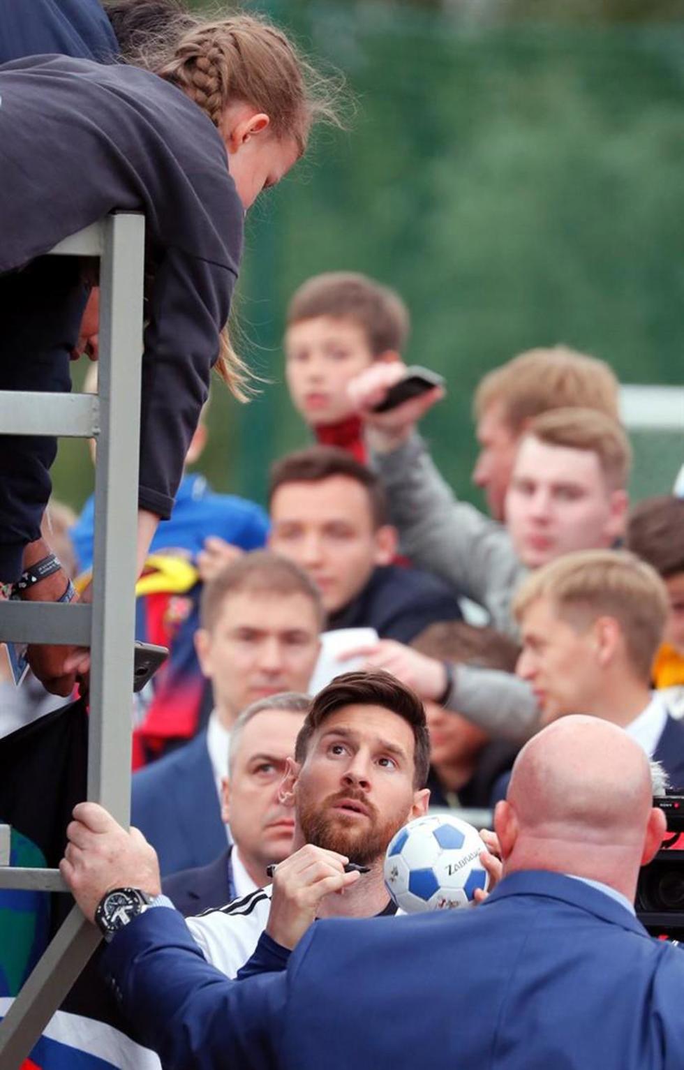 Messi desata la locura durante la práctica