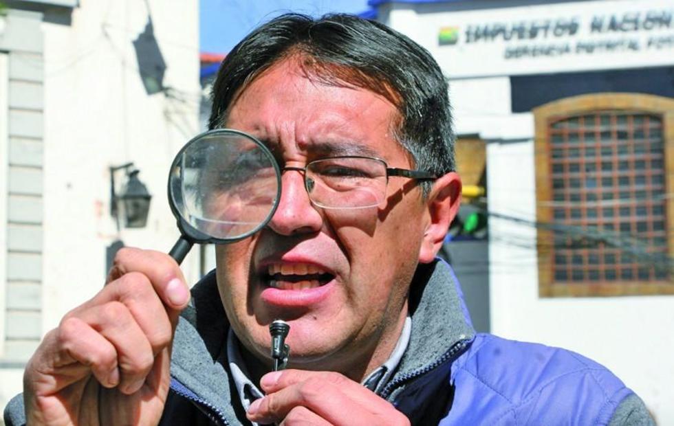 Diputado emplaza a ministro dar la cara por el caso Emapa