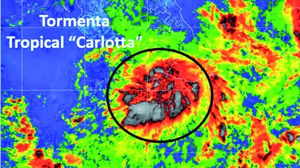 Tormenta tropical Carlotta se forma en el Pacífico al sur de México