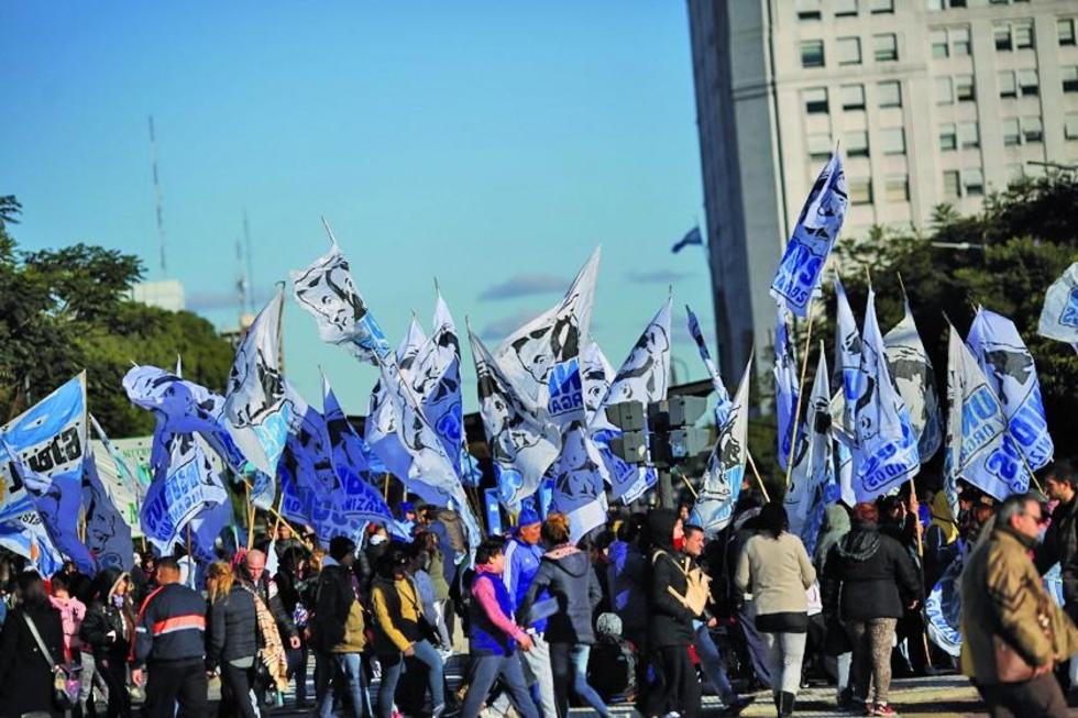 El FMI formaliza el préstamo de $us 50.000 millones a Argentina