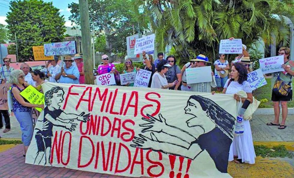 Trump llama a no perder el tiempo con temas migratorios