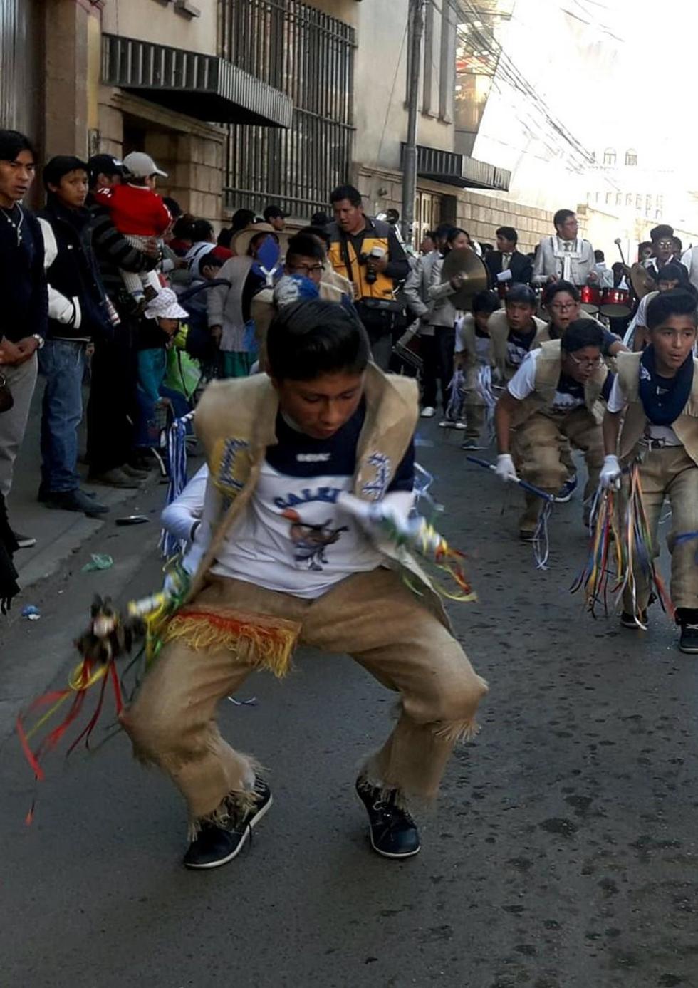 Calereños muestran cómo evolucionó danza del Toba