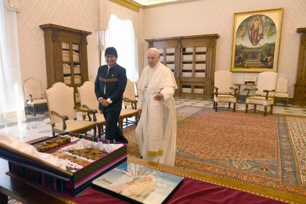 Evo Morales: Bolivia organizará una sesión del Consejo Episcopal 