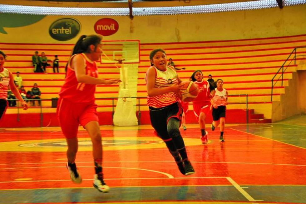 Potosí pelea por el título de la Liga del Sur de Básquet Femenino
