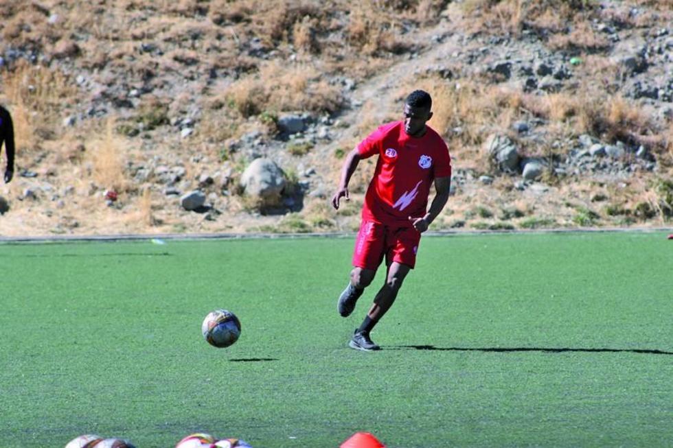 El colombiano Jhon García se suma a Nacional Potosí 