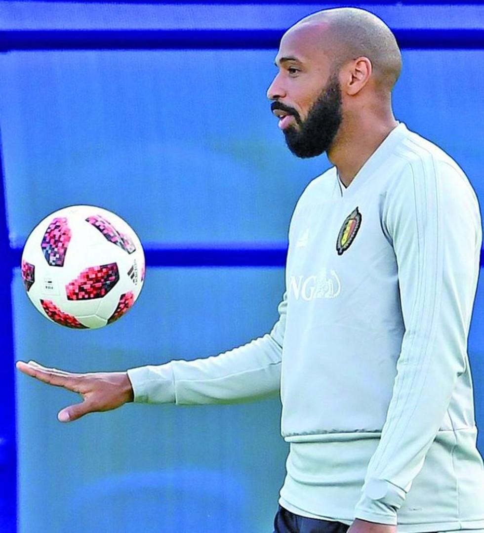 Thierry Henry, de ídolo a rival de Francia