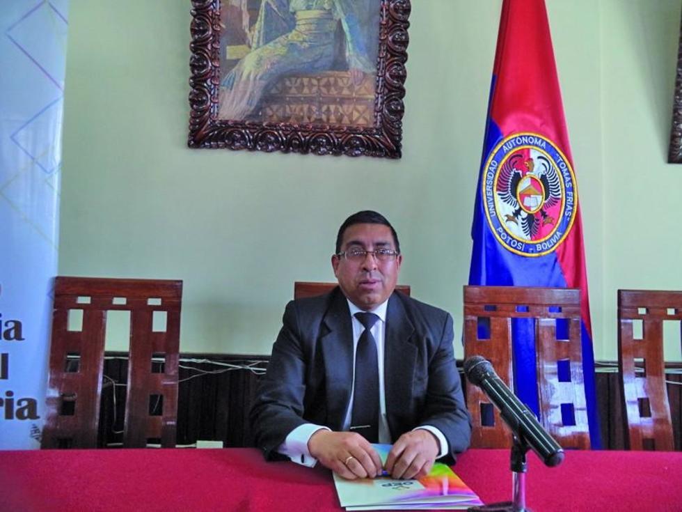 UATF busca solucionar su demanda de presupuesto