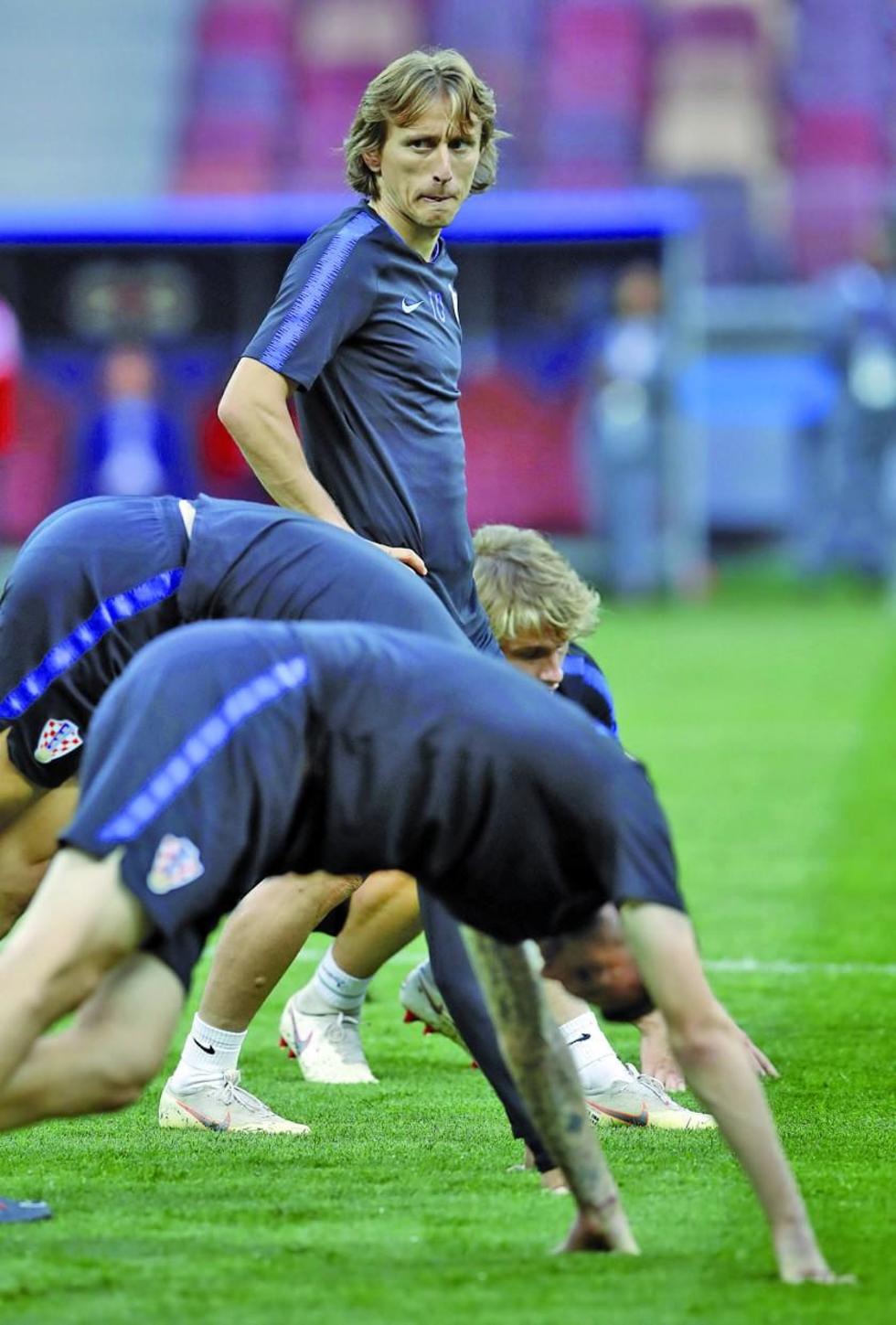 Henderson y Modric vuelven  a verse tras Kiev