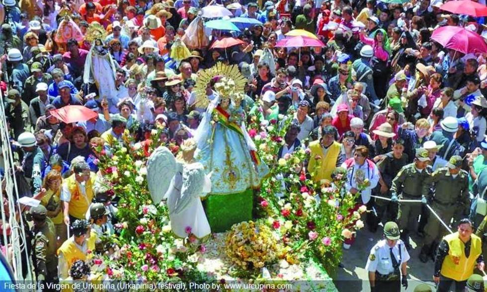 Preparan  la entrada folclórica de Urkupiña