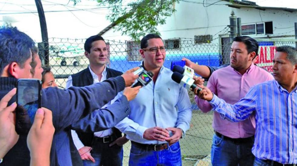 Impiden inspeccionar jet lujoso y la Aduana ratifica nacionalización