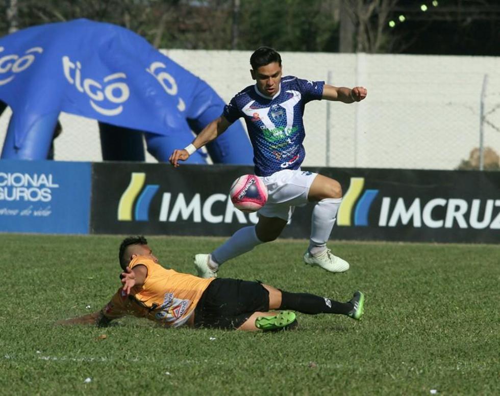 Sport Boys golea a Destroyers en su debut