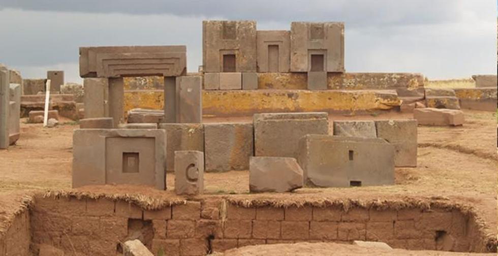 Bolivia perfila un plan de 50 años para  nuevas excavaciones en Tiahuanaco