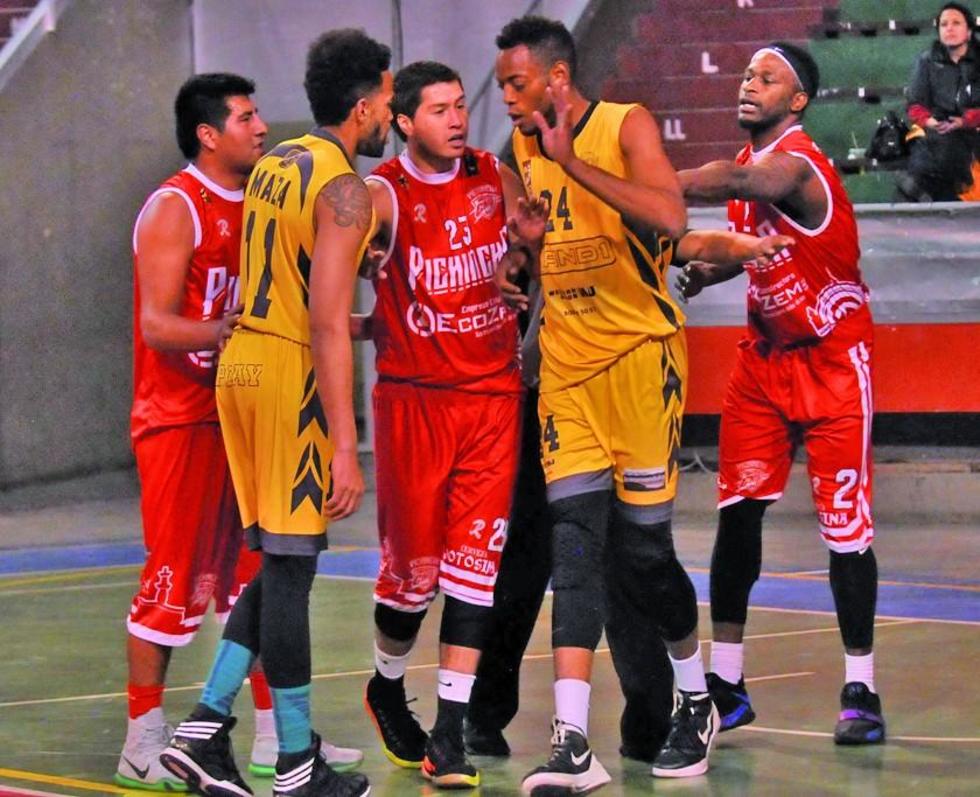 La vieja casona solo ganó un partido afuera 
