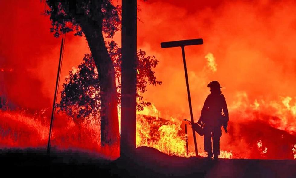 Los incendios en California ya dejan ocho personas muertas