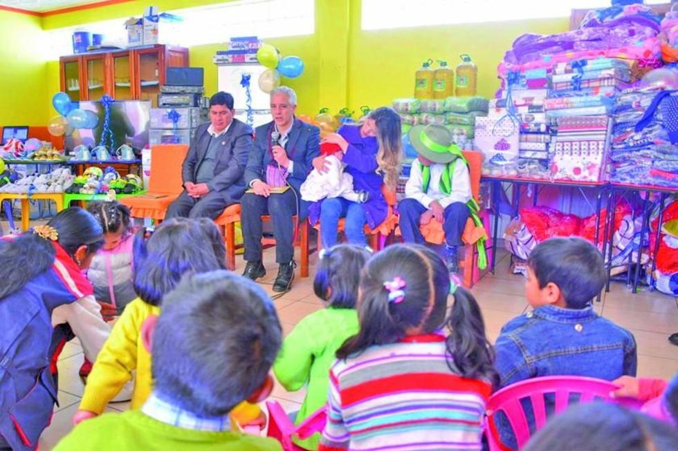El centro de acogida "Niño de Praga" recibe alimentos 