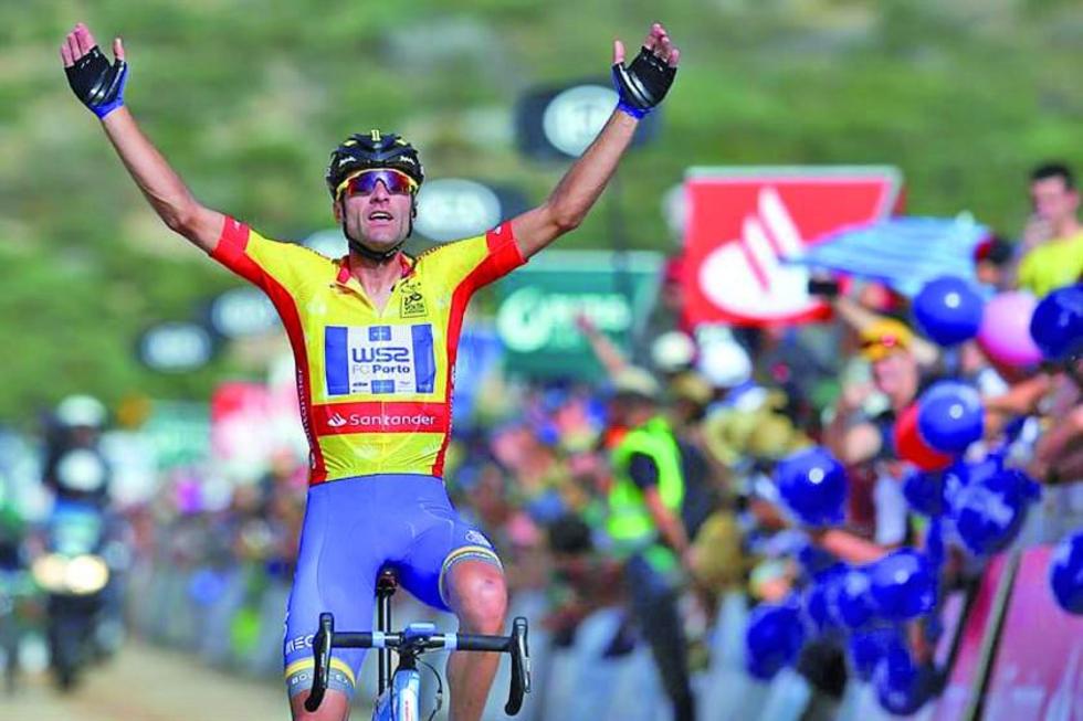 Alarcón vence la etapa reina de la Vuelta a Portugal y consolida su liderazgo
