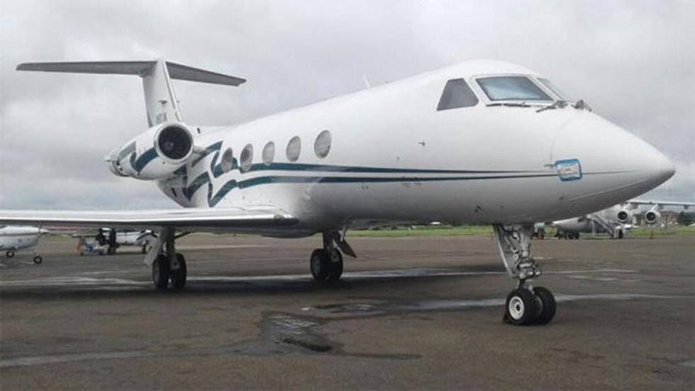 Denuncian que el dueño del lujoso jet fue extorsionado