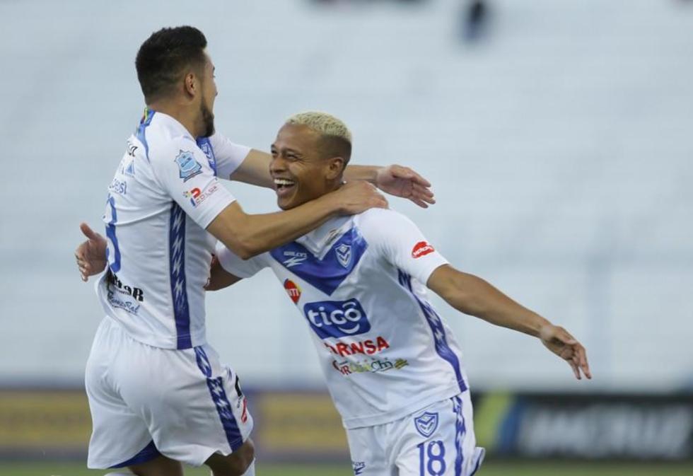 San José se levanta con una goleada sobre Universitario