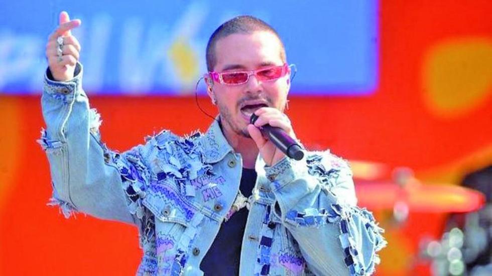 J Balvin critica a los que alaban la violencia