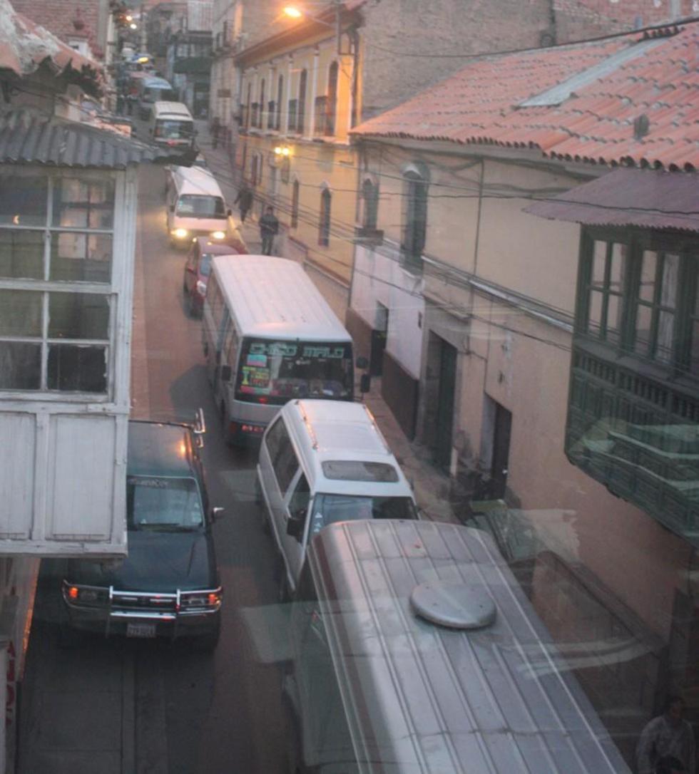 Controlarán los escapes de micros en Potosí