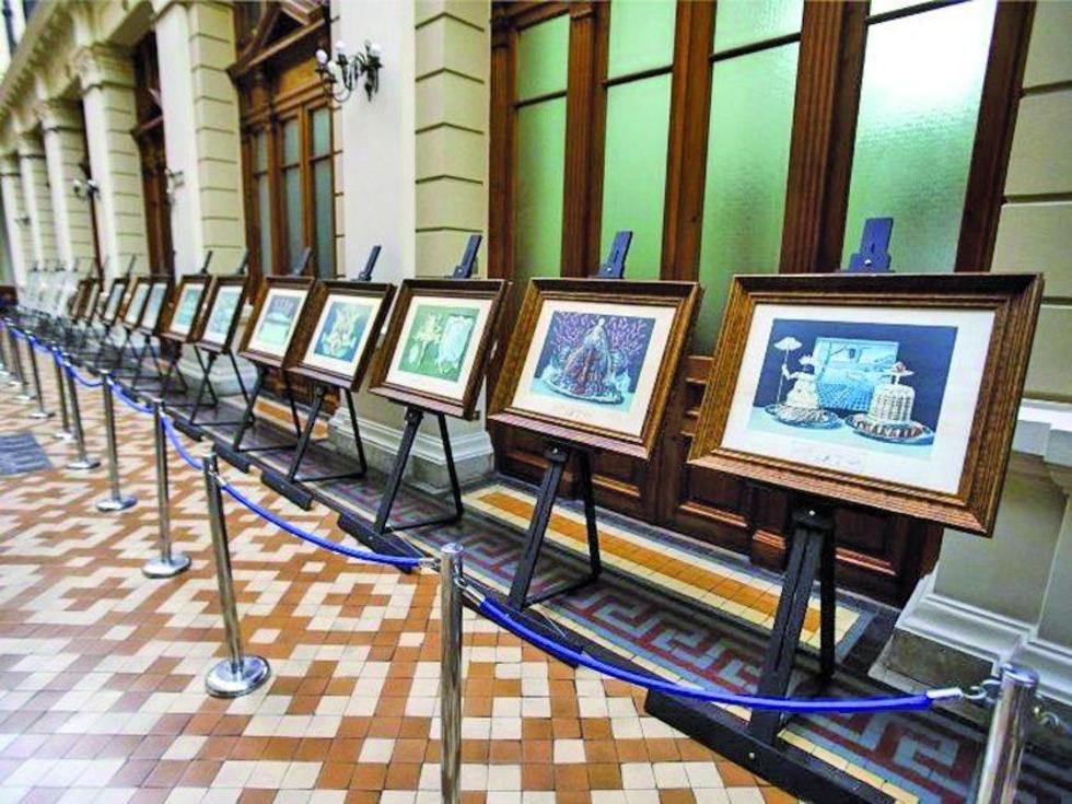Exhiben las obras de Dalí en Palacio de Tribunales 