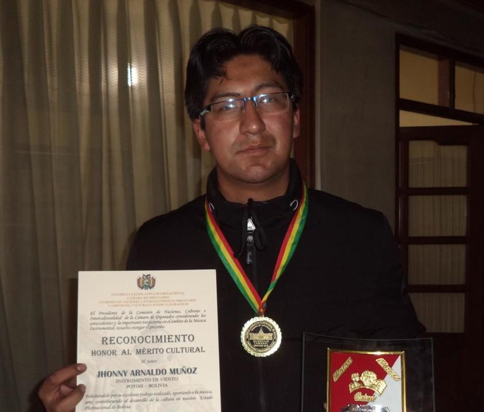 Quenista Muñoz prepara un disco