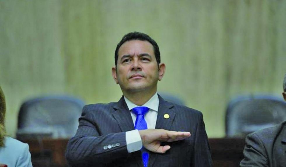 Una comisión analiza el desafuero del presidente de Guatemala