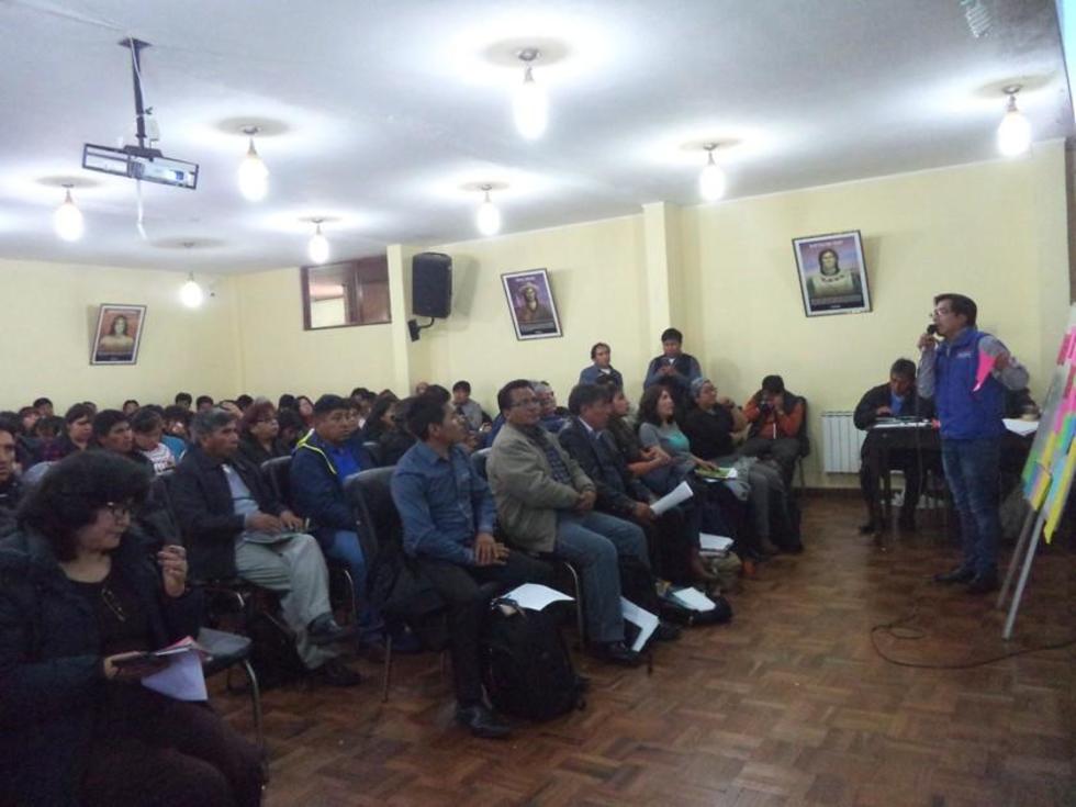 Ministerio imparte conocimientos sobre lectura y escritura