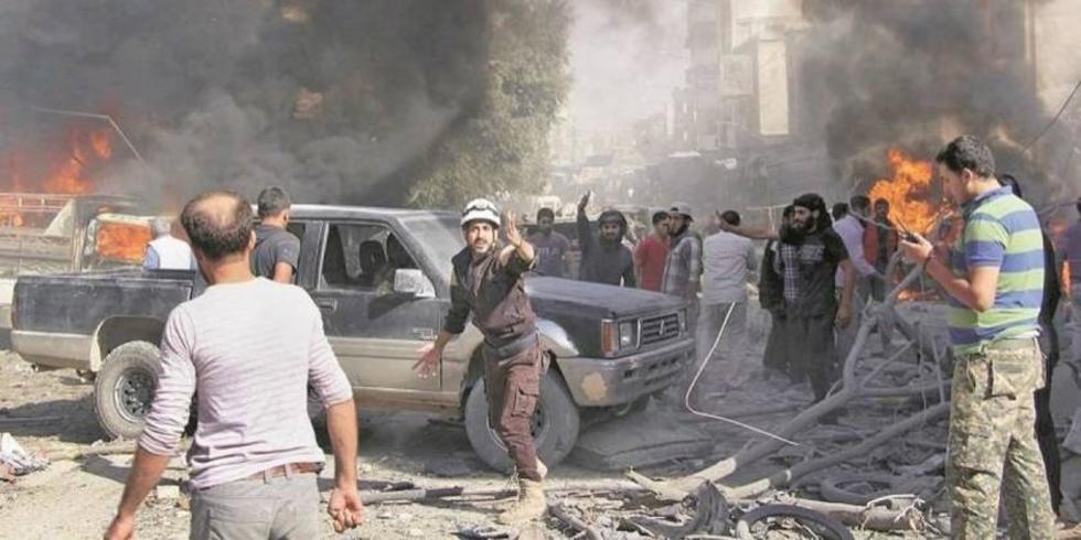Cientos de civiles huyen de Ideb en Siria por temor a ofensiva